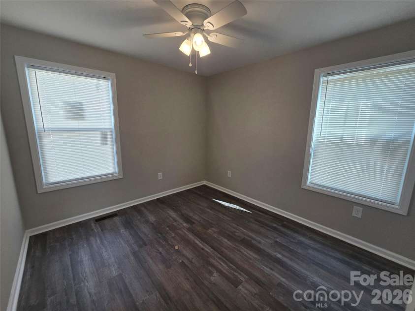 209 Roswell Street, Troy, NC 27371.  MLS# CAR4412291, YatesRealty ID 41993. 
