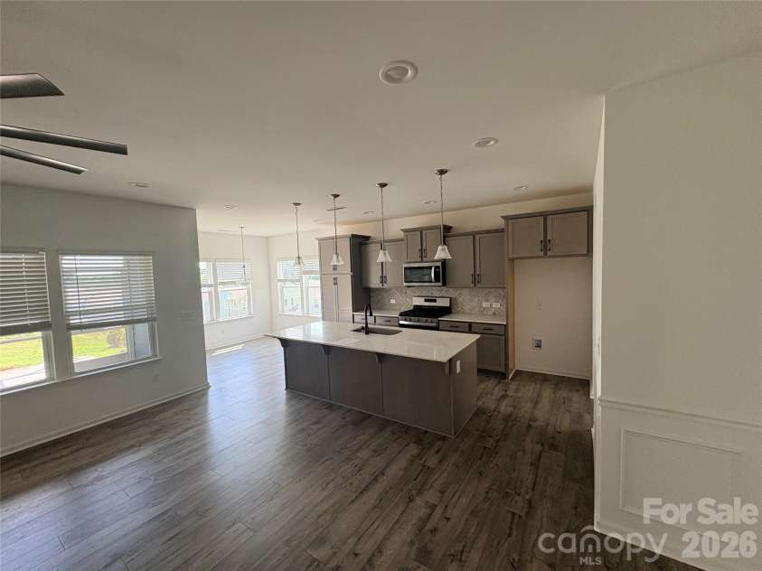 5239 Admirals Landing, Lancaster, SC 29720.  MLS# CAR4412302, YatesRealty ID 41994. Kitchen