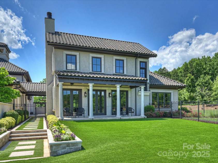 18308 Shearer Road, Davidson, NC 28036.  MLS# CAR4289423, YatesRealty ID 42. Guest House