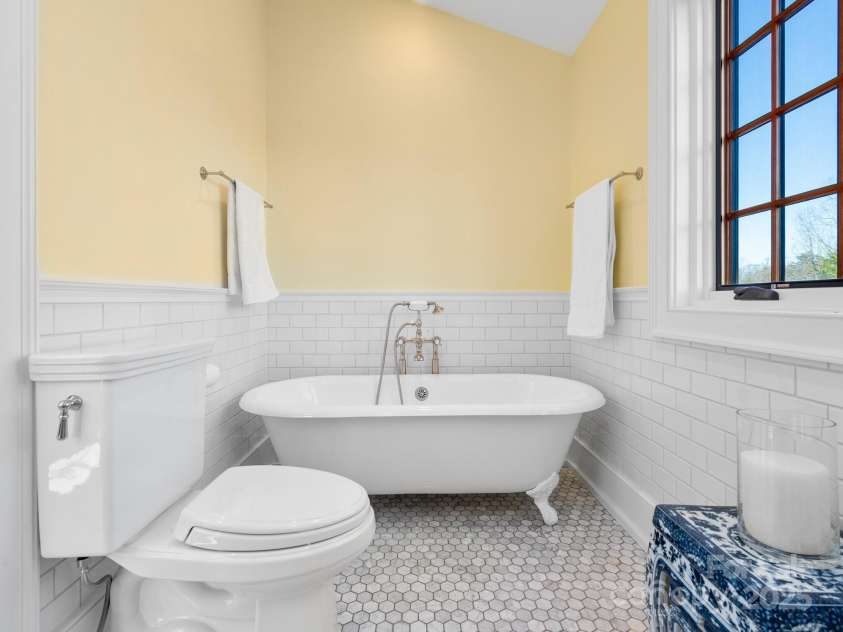 602 & 604 Blackwood Road, Columbus, NC 28722.  MLS# CAR4213028, YatesRealty ID 420. 
