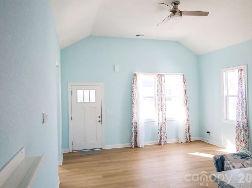 121 Meadow Ridge Lane, Coinjock, NC 27923.  MLS# CAR4337553, YatesRealty ID 4200. 
