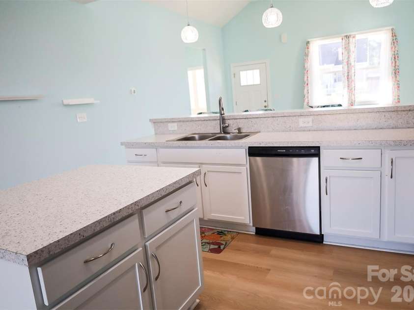 121 Meadow Ridge Lane, Coinjock, NC 27923.  MLS# CAR4337553, YatesRealty ID 4200. 