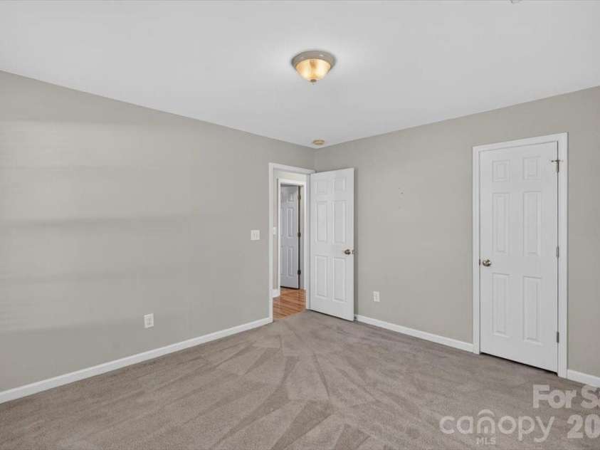 46 Linford Street, Belmont, NC 28012.  MLS# CAR4409174, YatesRealty ID 42003. 