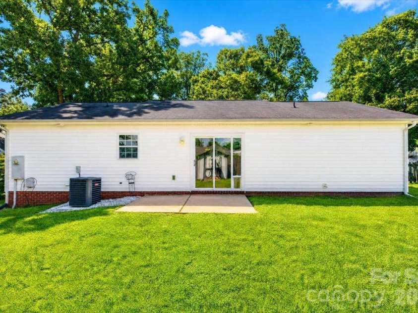 46 Linford Street, Belmont, NC 28012.  MLS# CAR4409174, YatesRealty ID 42003. 