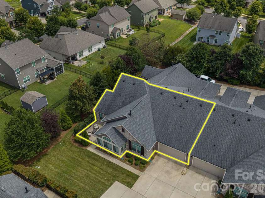 2360 Villa Oaks Court, Gastonia, NC 28056.  MLS# CAR4409766, YatesRealty ID 42004. 