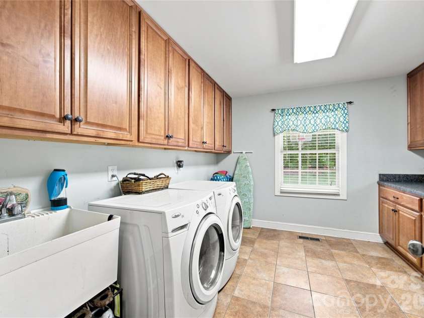 132 Chippewa Trail, China Grove, NC 28023.  MLS# CAR4412033, YatesRealty ID 42005. 