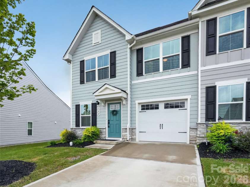119 Stella Lane, Troutman, NC 28166.  MLS# CAR4410273, YatesRealty ID 42007. 