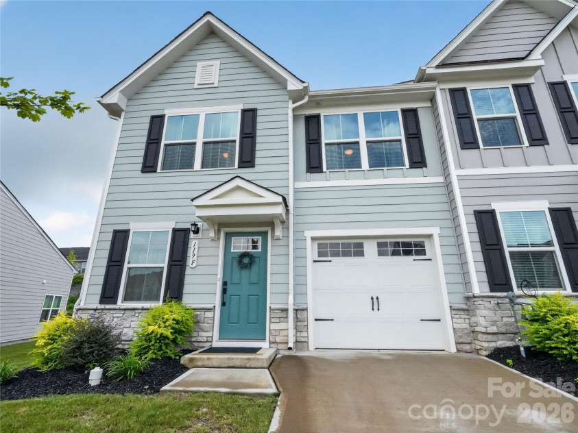 119 Stella Lane, Troutman, NC 28166.  MLS# CAR4410273, YatesRealty ID 42007. 