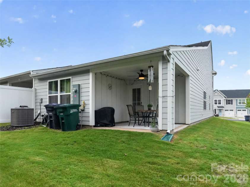 119 Stella Lane, Troutman, NC 28166.  MLS# CAR4410273, YatesRealty ID 42007. 