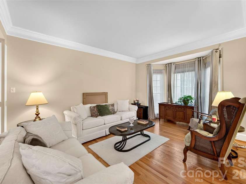 3517 Wylie Meadow Lane, Charlotte, NC 28269.  MLS# CAR4410581, YatesRealty ID 42008. 