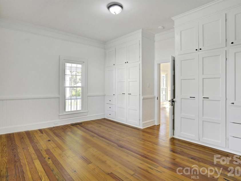 304 Misenheimer Drive, Concord, NC 28025.  MLS# CAR4412345, YatesRealty ID 42009. 