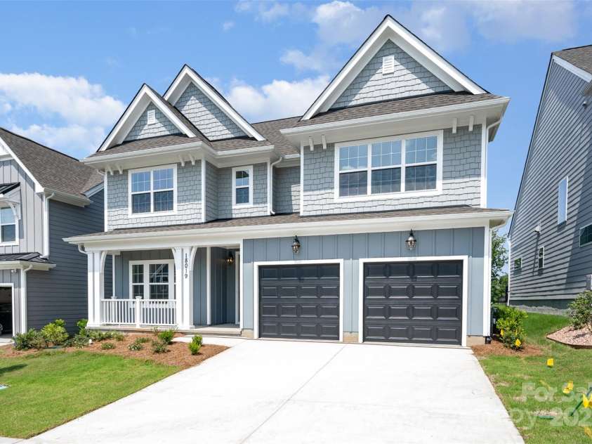 18019 Wilbanks Drive, Charlotte, NC 28278.  MLS# CAR4267851, YatesRealty ID 4201. 