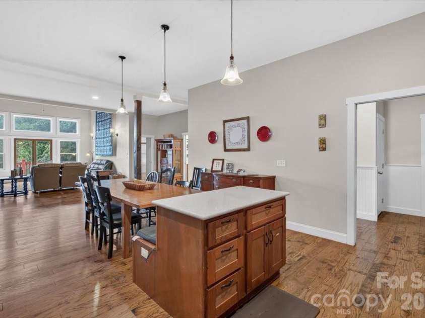 199 Atkins Loop, Lake Junaluska, NC 28745.  MLS# CAR4411136, YatesRealty ID 42010. 