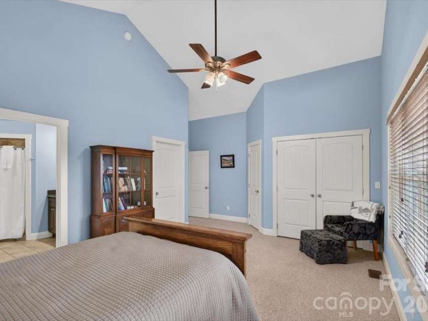 199 Atkins Loop, Lake Junaluska, NC 28745.  MLS# CAR4411136, YatesRealty ID 42010. 