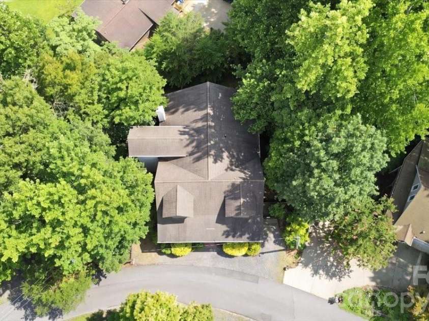 199 Atkins Loop, Lake Junaluska, NC 28745.  MLS# CAR4411136, YatesRealty ID 42010. 