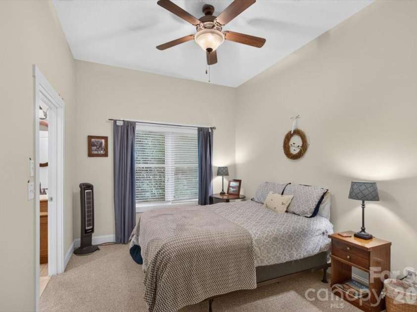 199 Atkins Loop, Lake Junaluska, NC 28745.  MLS# CAR4411136, YatesRealty ID 42010. BR 2 w/full bath