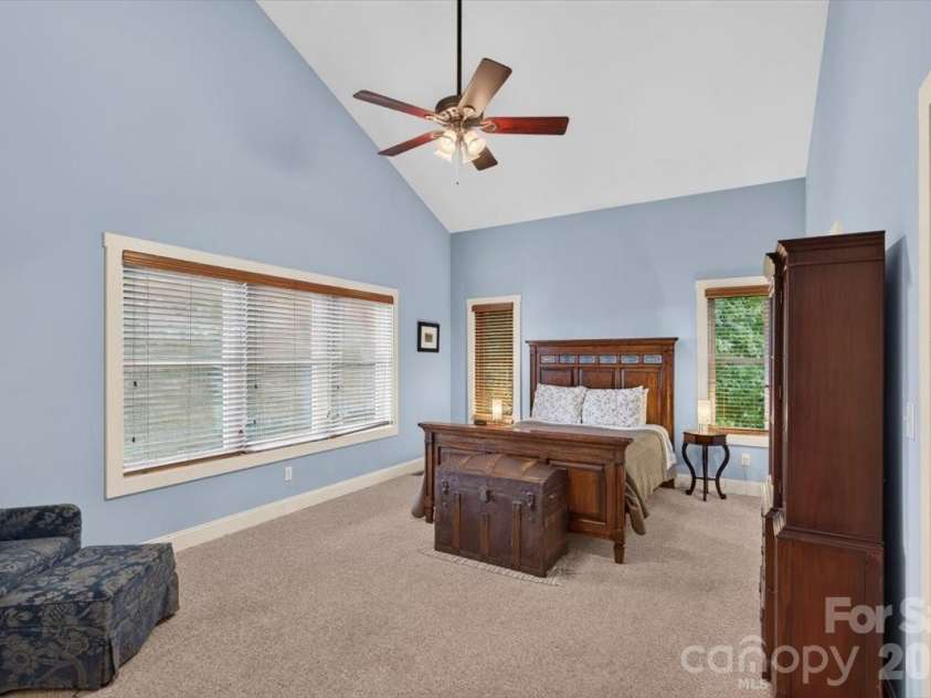 199 Atkins Loop, Lake Junaluska, NC 28745.  MLS# CAR4411136, YatesRealty ID 42010. BR 3 w/ primary bath
