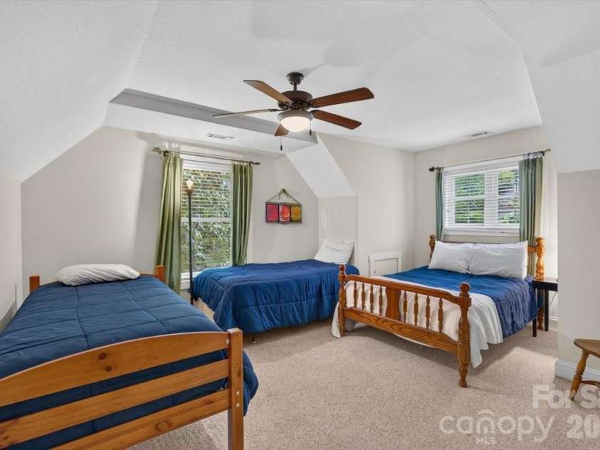 199 Atkins Loop, Lake Junaluska, NC 28745.  MLS# CAR4411136, YatesRealty ID 42010. BR 5