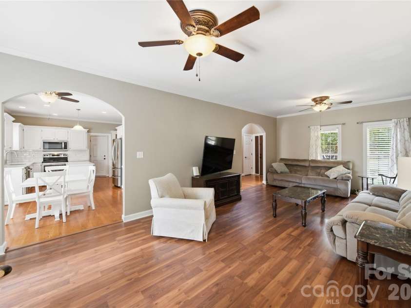 4619 Lenden Hall Court, Gastonia, NC 28056.  MLS# CAR4411954, YatesRealty ID 42011. 