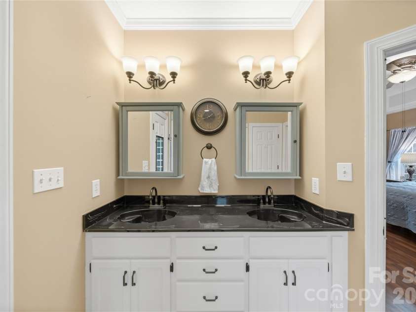 4619 Lenden Hall Court, Gastonia, NC 28056.  MLS# CAR4411954, YatesRealty ID 42011. 