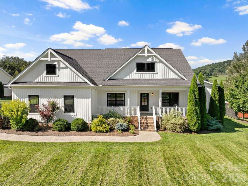394 Kellwood Drive, Boone, NC 28607.  MLS# CAR4412428, YatesRealty ID 42013. 