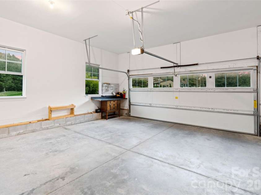 394 Kellwood Drive, Boone, NC 28607.  MLS# CAR4412428, YatesRealty ID 42013. 
