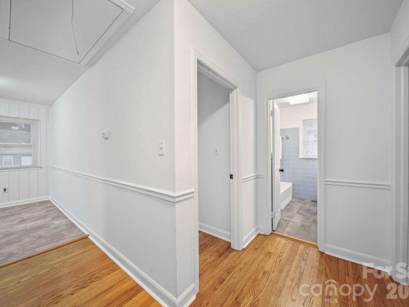 304 Ford Street, Cramerton, NC 28032.  MLS# CAR4411490, YatesRealty ID 42015. 