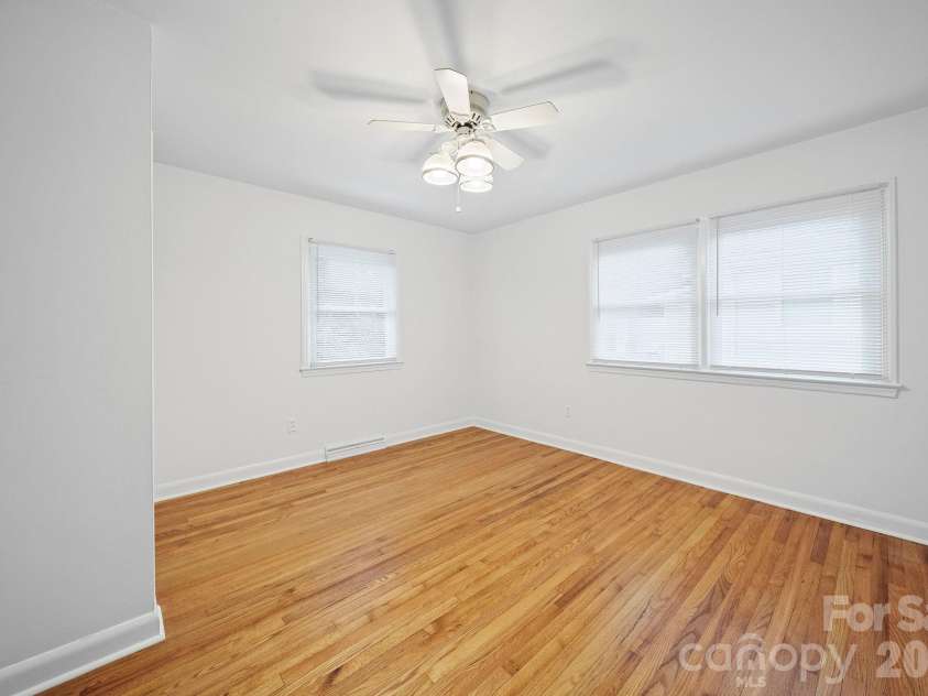 304 Ford Street, Cramerton, NC 28032.  MLS# CAR4411490, YatesRealty ID 42015. 