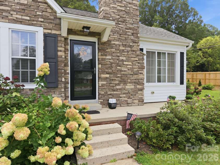 403 Peeler Street, Salisbury, NC 28146.  MLS# CAR4412472, YatesRealty ID 42016. 