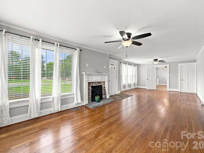 403 Peeler Street, Salisbury, NC 28146.  MLS# CAR4412472, YatesRealty ID 42016. 