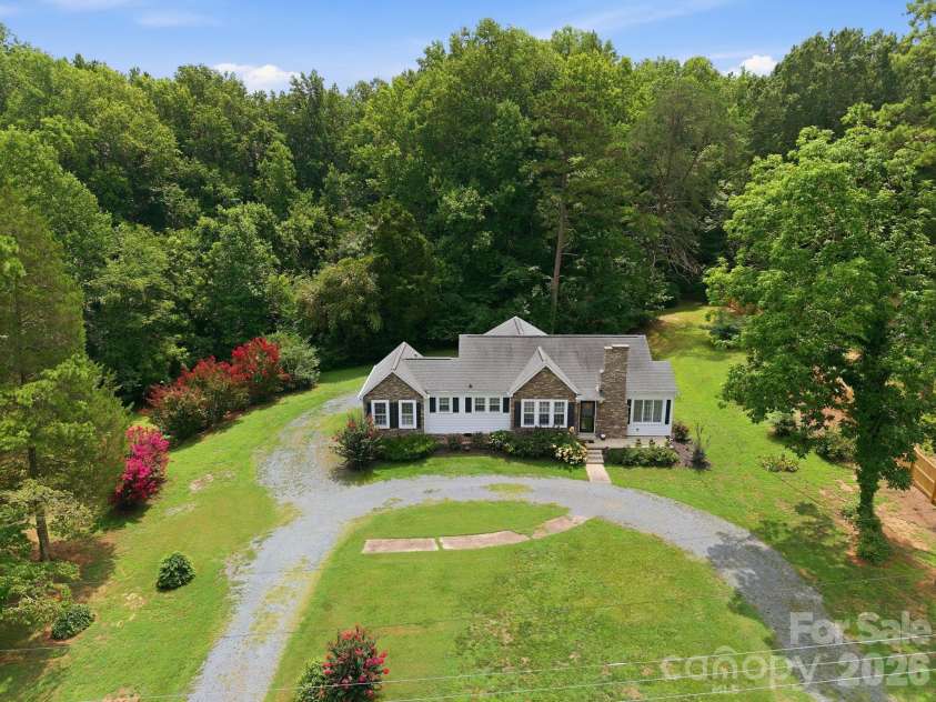 403 Peeler Street, Salisbury, NC 28146.  MLS# CAR4412472, YatesRealty ID 42016. 
