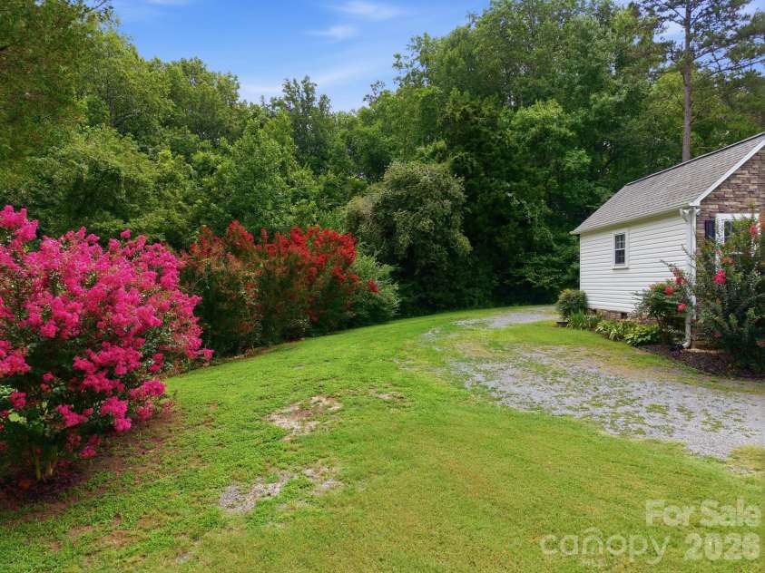 403 Peeler Street, Salisbury, NC 28146.  MLS# CAR4412472, YatesRealty ID 42016. 