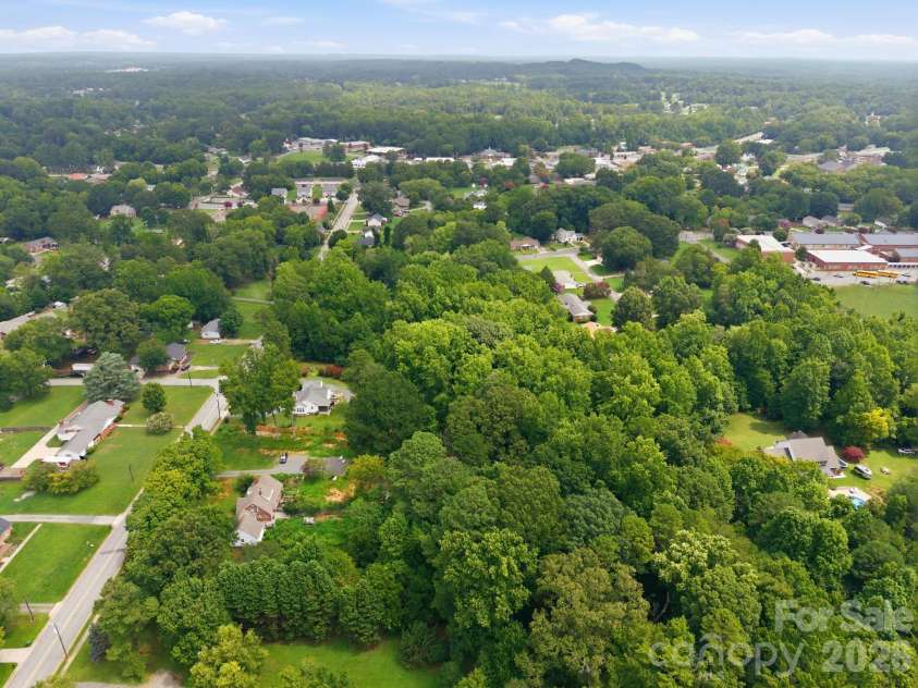 403 Peeler Street, Salisbury, NC 28146.  MLS# CAR4412472, YatesRealty ID 42016. 