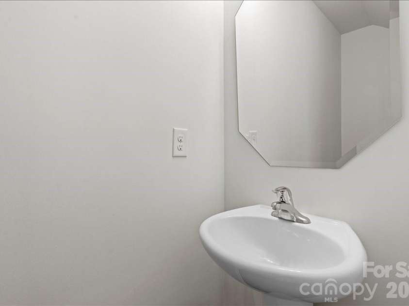 6066 Benedict Place, Indian Land, SC 29707.  MLS# CAR4412443, YatesRealty ID 42017. Half Bathroom
