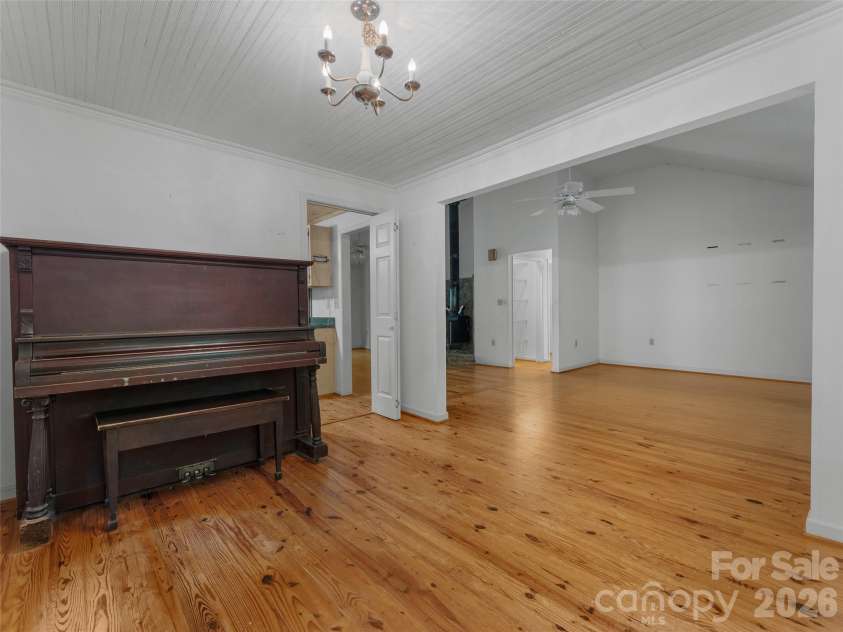 95 Substation Road, Saluda, NC 28773.  MLS# CAR4402765, YatesRealty ID 42020. Breakfast nook/