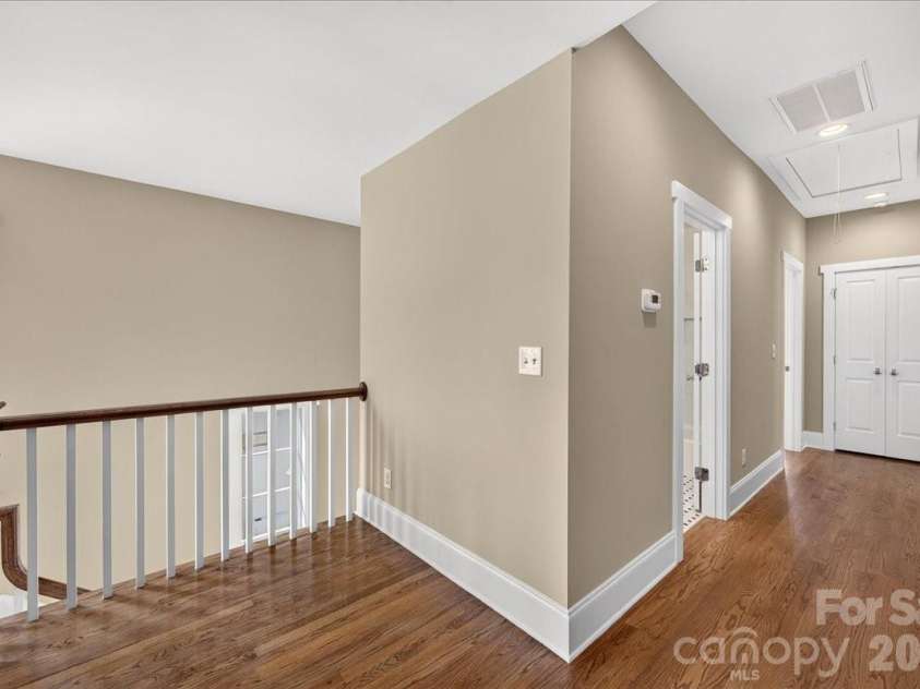 729 Charles Avenue, Charlotte, NC 28205.  MLS# CAR4412139, YatesRealty ID 42022. 