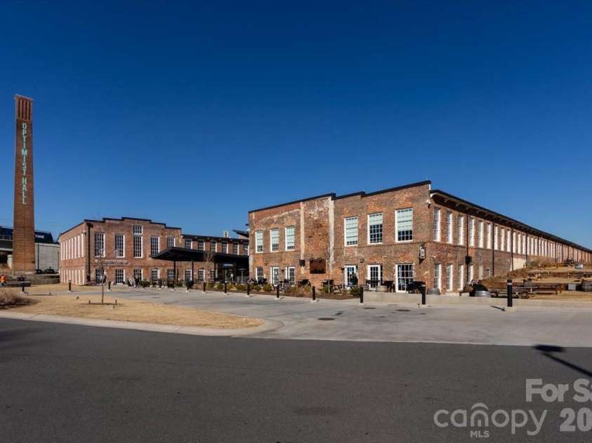 729 Charles Avenue, Charlotte, NC 28205.  MLS# CAR4412139, YatesRealty ID 42022. 