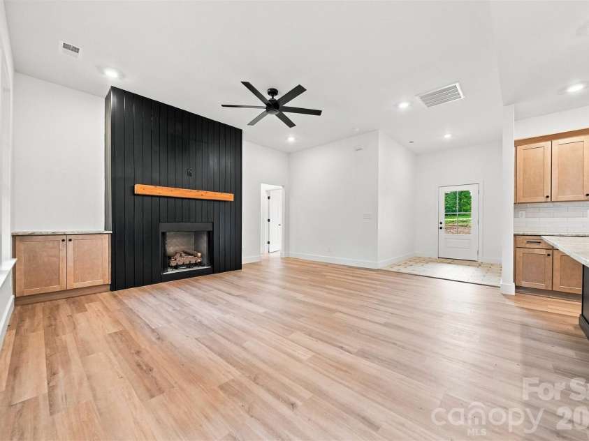 1035 Hawksbill Drive, Morganton, NC 28655.  MLS# CAR4412312, YatesRealty ID 42026. 