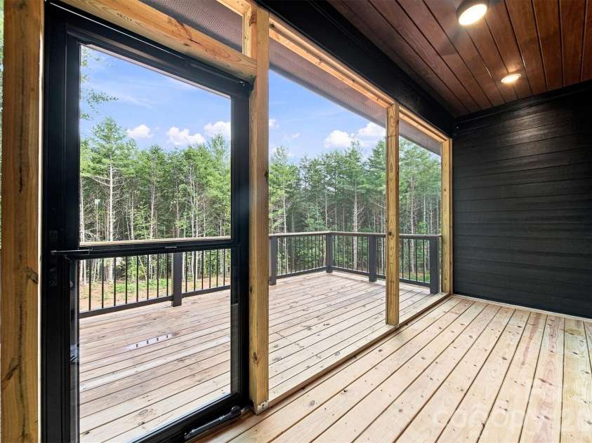 1035 Hawksbill Drive, Morganton, NC 28655.  MLS# CAR4412312, YatesRealty ID 42026. 