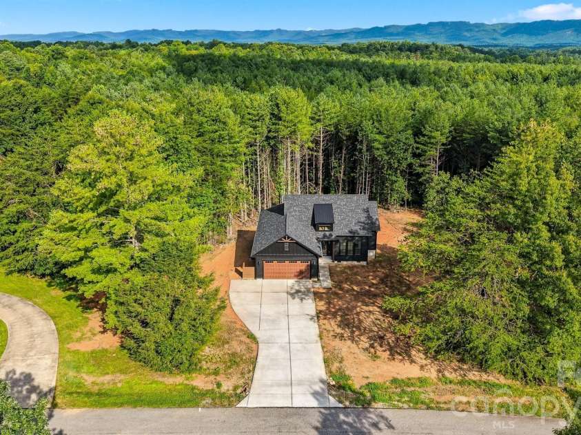 1035 Hawksbill Drive, Morganton, NC 28655.  MLS# CAR4412312, YatesRealty ID 42026. 