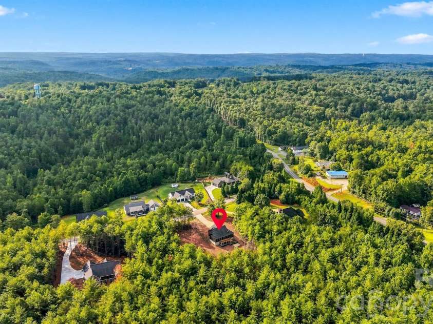 1035 Hawksbill Drive, Morganton, NC 28655.  MLS# CAR4412312, YatesRealty ID 42026. 