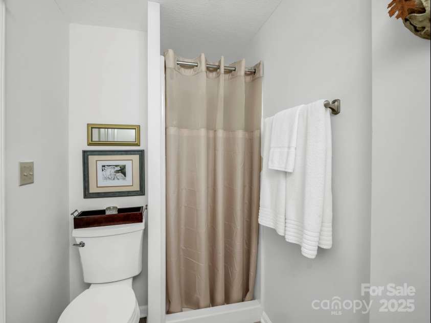 193 Downing Place, Lake Lure, NC 28746.  MLS# CAR4280208, YatesRealty ID 4203. 