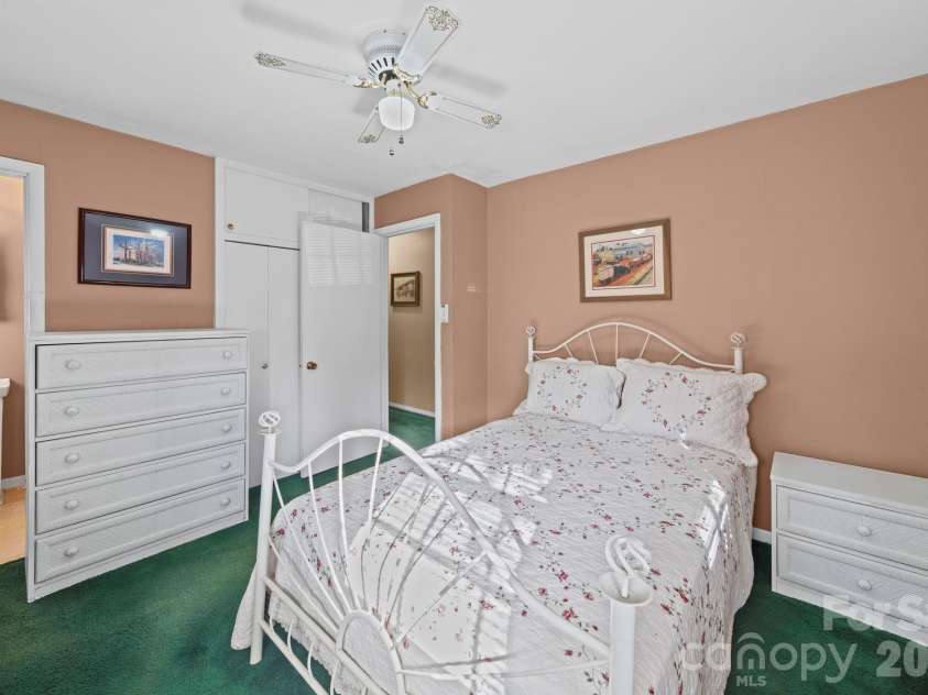 5 Cartwright Street, York, SC 29745.  MLS# CAR4345349, YatesRealty ID 4203. 