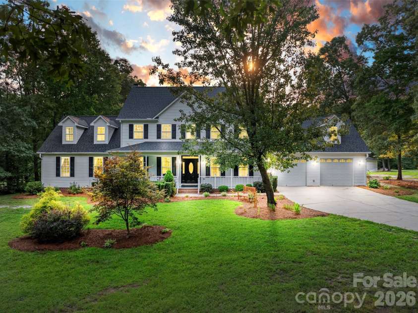 7233 Ridge Road, Lexington, NC 27295.  MLS# CAR4412504, YatesRealty ID 42030. 