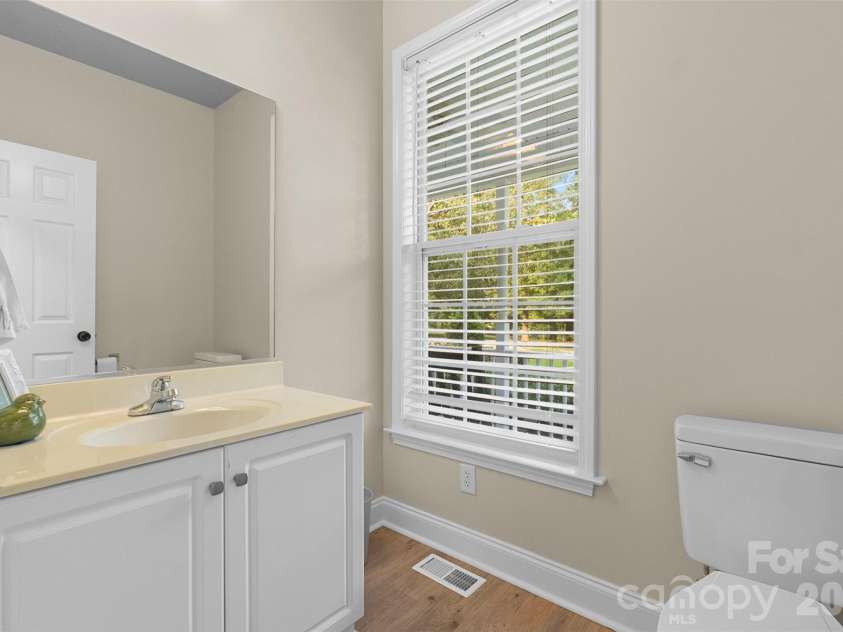 7233 Ridge Road, Lexington, NC 27295.  MLS# CAR4412504, YatesRealty ID 42030. 