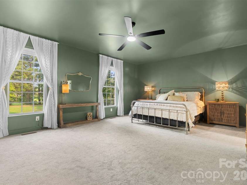 7233 Ridge Road, Lexington, NC 27295.  MLS# CAR4412504, YatesRealty ID 42030. 