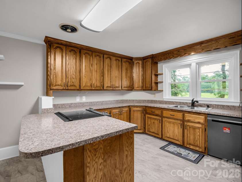 155 Fernwood Circle, Rutherfordton, NC 28139.  MLS# CAR4412471, YatesRealty ID 42032. 