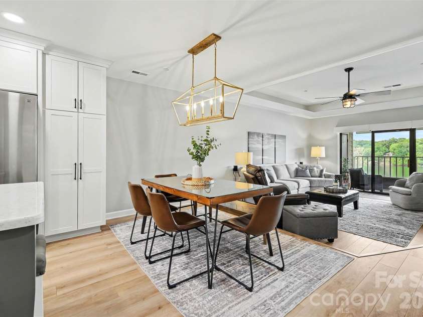 9817 Emerald Point Drive, Charlotte, NC 28278.  MLS# CAR4411548, YatesRealty ID 42034. 
