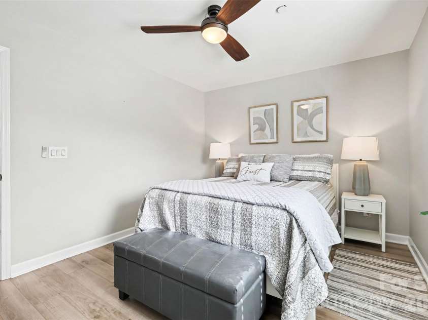 9817 Emerald Point Drive, Charlotte, NC 28278.  MLS# CAR4411548, YatesRealty ID 42034. 
