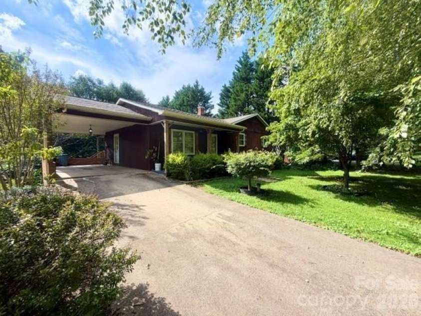2417 Mt Herman Heights, Hudson, NC 28638.  MLS# CAR4408989, YatesRealty ID 42036. 